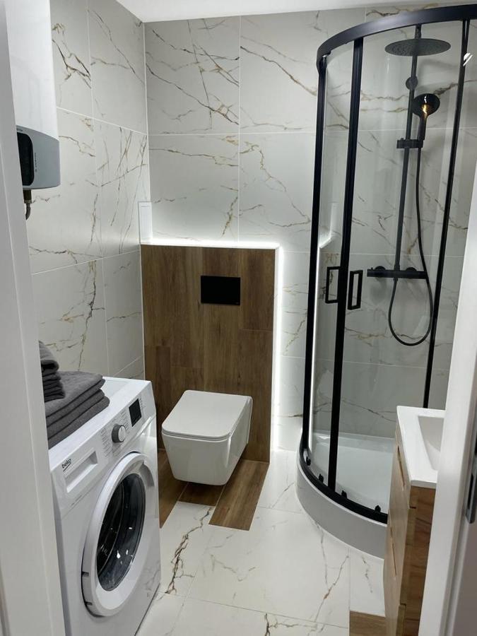 Pm Residence Korfantego 8 Katowice Bagian luar foto